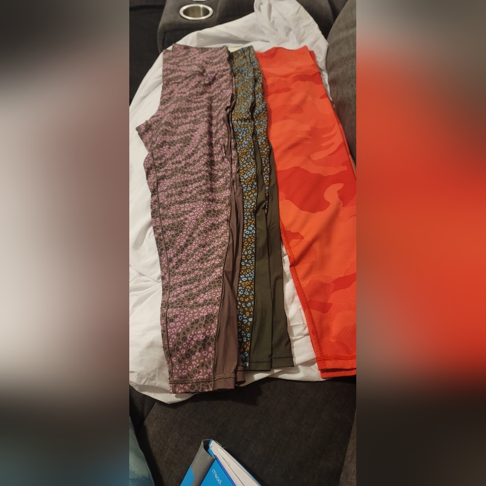 Arie women's workout pants bundle large